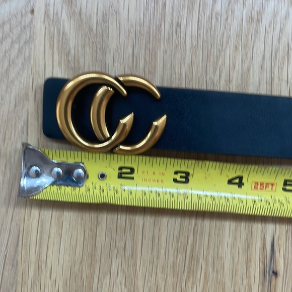 lady’s leather Belt - one size fits most - Picture 6 of 8